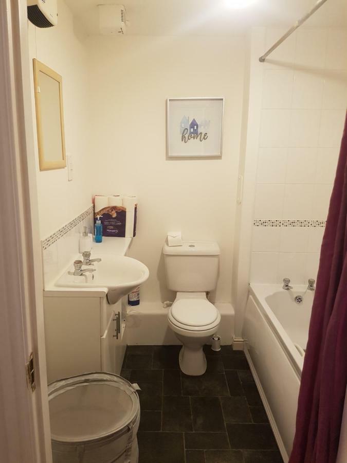 Livingston Business And Contractor Apartment エクステリア 写真